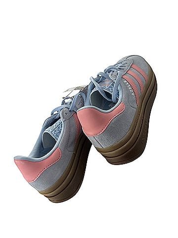 Adidas Sneakers (view 2)