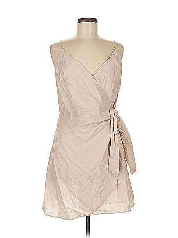H&M H&amp;M Casual Dress (view 1)