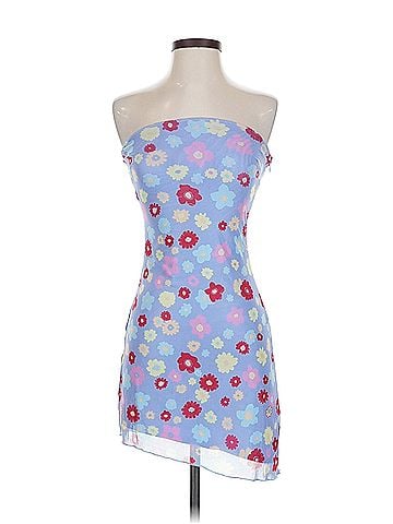 More To Come More To Come Cocktail Dress (view 1)
