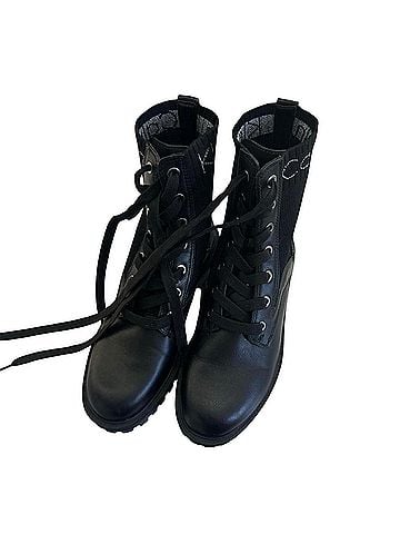 Calvin Klein Ankle Boots (view 2)