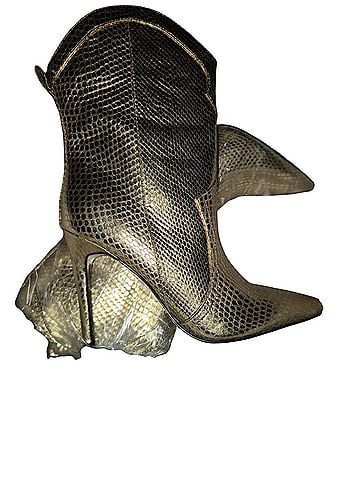Guess Boots (view 1)