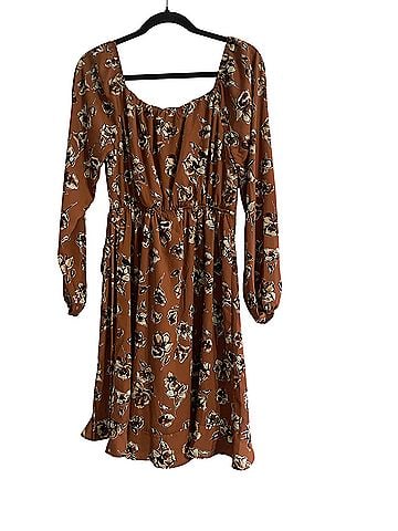 Kaileigh Casual Dress (view 2)