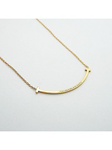 Tiffany & Co. Tiffany &amp; Co. T Smile Small Necklace, 18K Yellow Gold, Diamond, Women's (view 2)