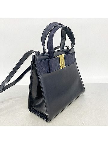 Salvatore Ferragamo Salvatore Ferragamo Vara Leather Handbag, Black, 2-way Bag for Women (view 2)