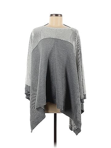 Lululemon Athletica Lululemon Athletica Poncho (view 1)