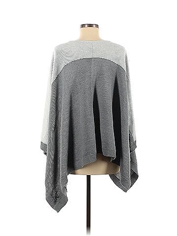 Lululemon Athletica Lululemon Athletica Poncho (view 2)