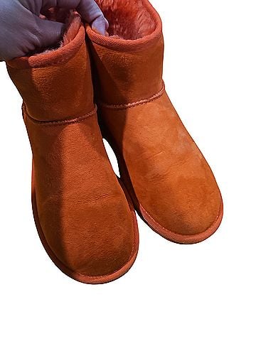 Ugg Boots (view 2)