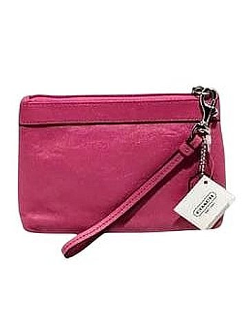 Coach Wristlet (view 2)