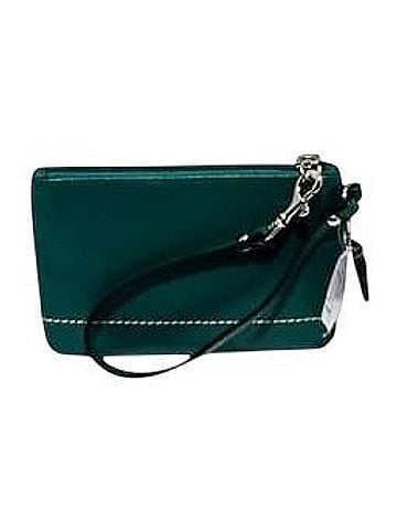 Coach Wristlet (view 2)