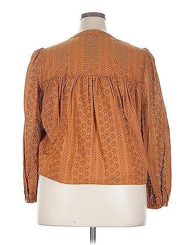 Madewell Madewell Eyelet Double-Tie Peasant Top (view 2)