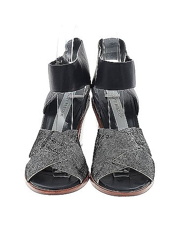 Matt Bernson Matt Bernson Heels (view 2)