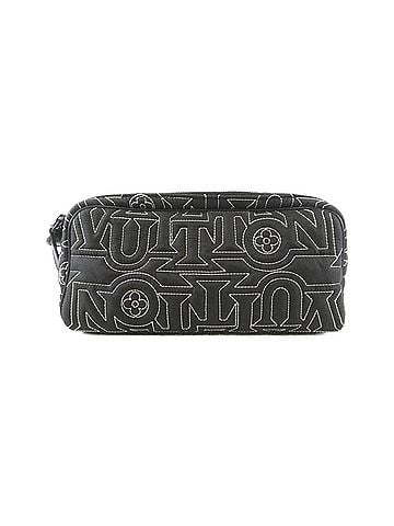Louis Vuitton Louis Vuitton LV Snow Dopp Kit M21435 Handbag Pouch (view 1)