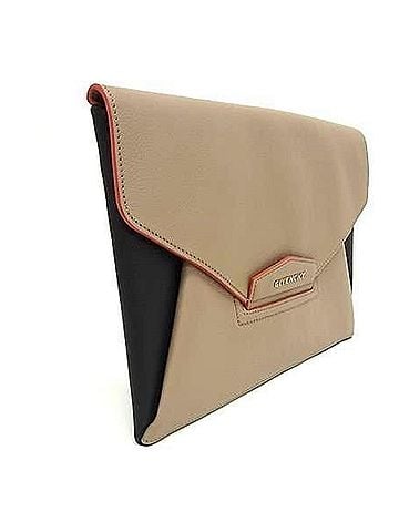 Givenchy GIVENCHY Antigona Clutch Bag, Envelope Design, Beige &amp; Black Leather, Men's Women's (view 2)