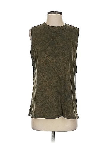 Lululemon Athletica Lululemon Athletica Sleeveless T Shirt (view 1)