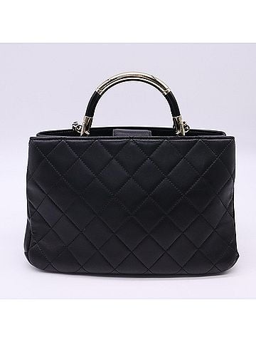 Chanel CHANEL Matelassé Turnlock Handbag, Black and Gold, Lambskin, Women's (view 2)