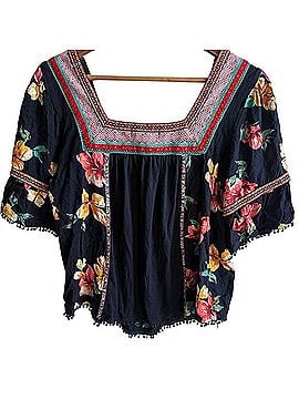 Anthropologie Dakota 3/4 Sleeve T-Shirt (view 2)