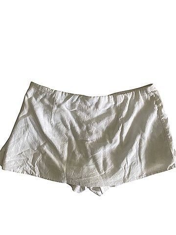 Abercrombie & Fitch Dressy Shorts (view 1)