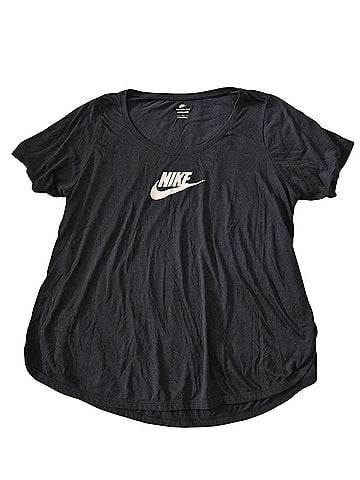 Nike Short Sleeve T-Shirt (view 1)