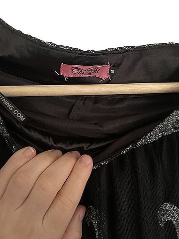 Chi Chi London Formal Skirt (view 2)