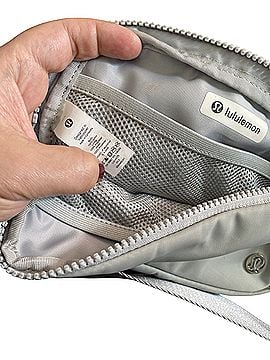 Lululemon Athletica Belt Bag (view 2)