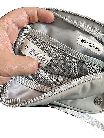 Lululemon Athletica Belt Bag (view 2)