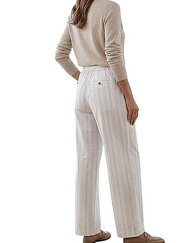 Vince. Casual Pants (view 2)