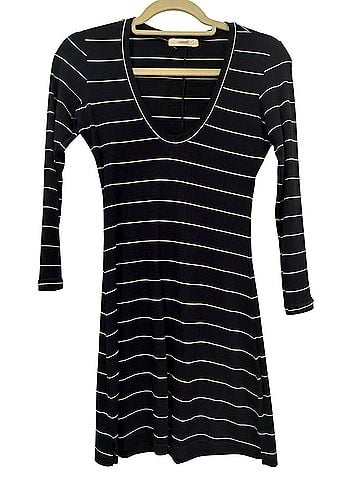 Capulet Casual Dress (view 1)