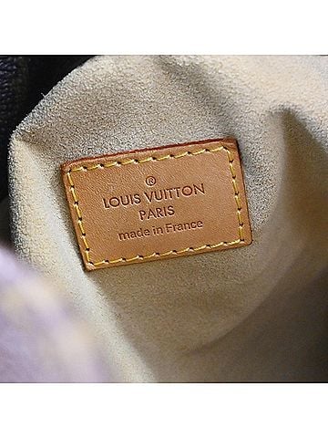 Louis Vuitton Artsy Monogram Canvas Brown Canvas Handbag (view 2)