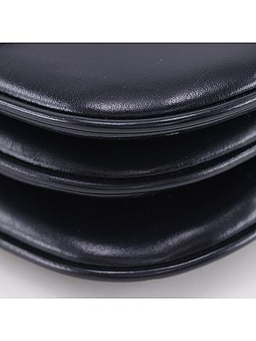 Céline Vintage Triomphe Flap Leather Black Calfskin Shoulder Bag Bag (view 2)
