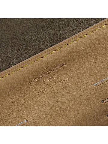 Louis Vuitton Courtney Clutch Monogram Multicolor Multicolour Canvas Clutche &amp; Pouche Bag (view 2)