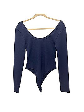 LC Lizette Collection Classic Sleeveless T-Shirt (view 2)