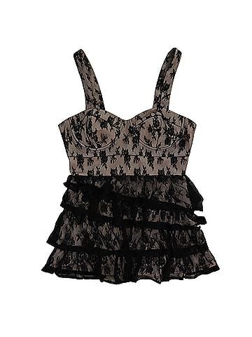 Twenty One Sleeveless Top (view 1)