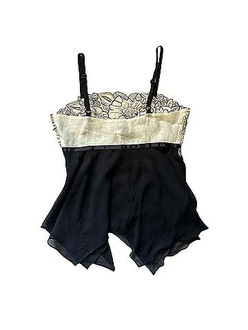 Bandolino Sleeveless Top (view 2)