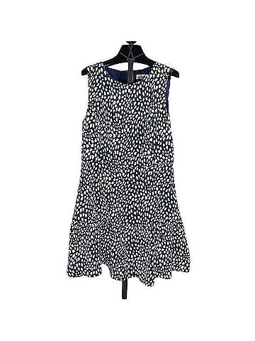 Vineyard Vines Casual Dress (view 1)