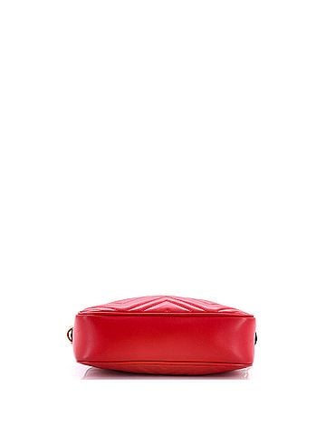Gucci GG Marmont Shoulder Bag Matelasse Leather Small (view 2)