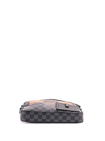 Louis Vuitton Alpha Messenger Bag Limited Edition Damier Graphite Giant (view 2)