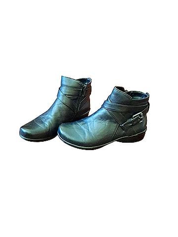 Naturalizer Cassandra Ankle Boots (view 1)