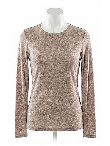 Bobi Crewneck Long Sleeve Tee in Heather Grey (view 1)