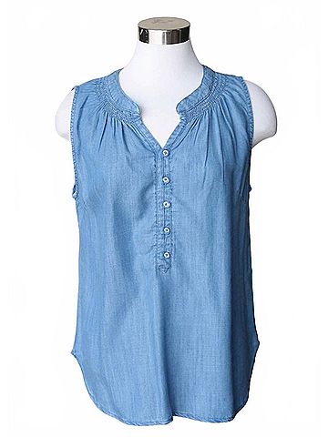 Keren Hart Women's Sleeveless Denim Top in Blue (view 2)