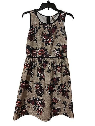 Xhilaration Casual Dress (view 1)