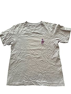 Uniqlo T-Shirt (view 1)