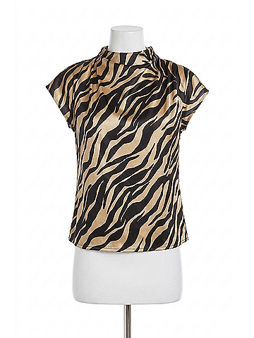 Fifteen Twenty Emmeline Velvet Top in Zebra (view 1)