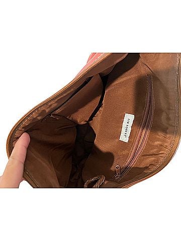 Kim Rogers Leather Shoulder Bag (view 2)