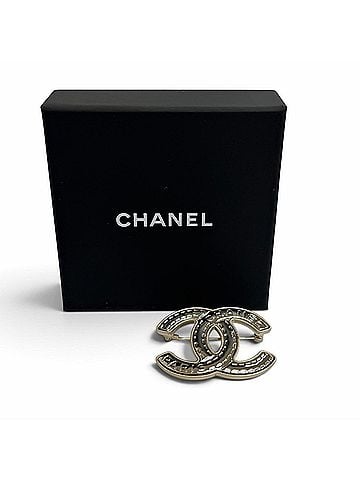 Chanel CHANEL B25K ABG445 Coco Mark Logo Stitch Brooch, Silver and Gold, Made in Italy, Women's, with Box. (view 2)