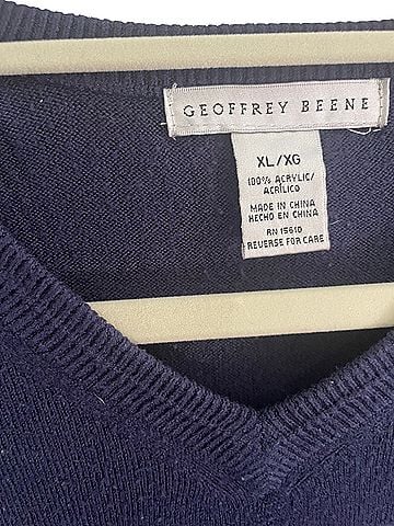 Geoffrey Beene Pullover Sweater (view 1)