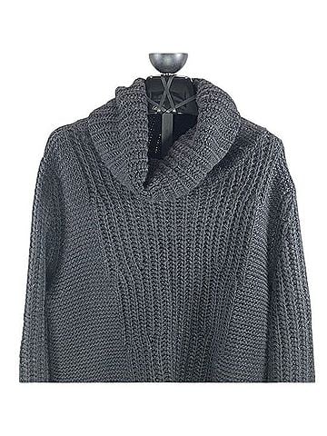 Banana Republic Pullover Sweater (view 2)