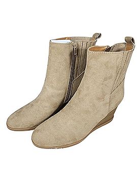 Universal Thread Cypress Heels (view 1)