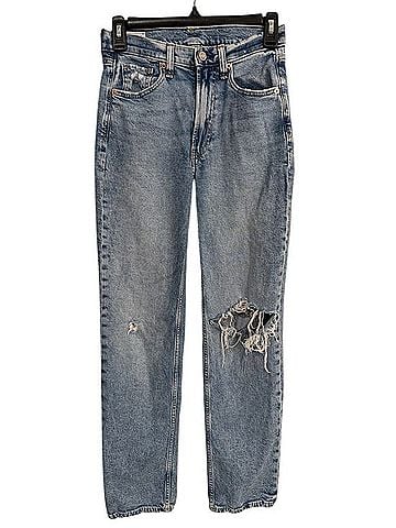 Gap '90s loose high-rise Jeans (view 1)