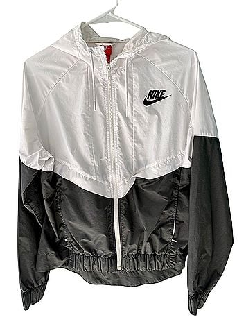 Nike Windbreaker (view 1)