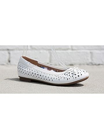 Vionic Women's Spark Surin Ballet Flats in White (view 1)